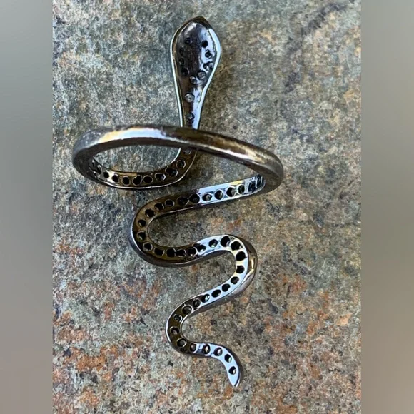 S Carter Designs * Stunning Sterling Silver Pave Diamond Snake Ring - Picture 10 of 10